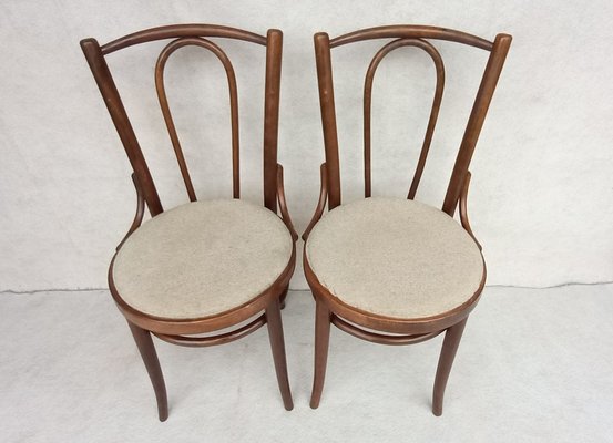 Beech Bentwood Chairs from Tatra, 1960s, Set of 2-VIC-1816033