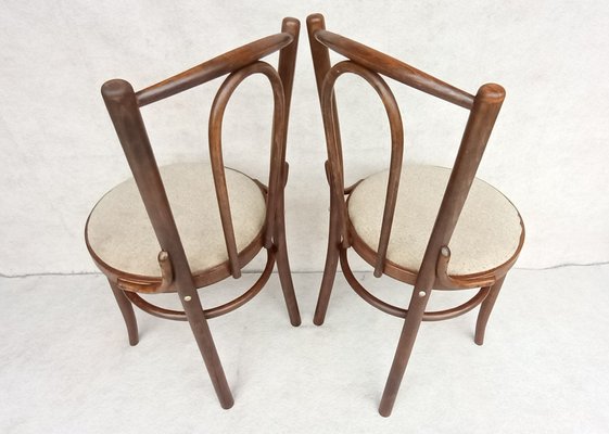 Beech Bentwood Chairs from Tatra, 1960s, Set of 2-VIC-1816033