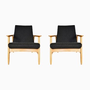 Beech & Felt Armchairs by Valerija Ema Cukermaniene for Vilnius Furniture Factory, 1960s, Set of 2-RTX-1425223