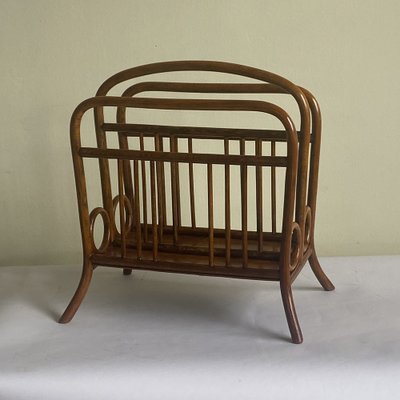 Bent Beech Model No. 33 Magazine Rack from Thonet Vienna, Austria, 1900s-HWV-1293484