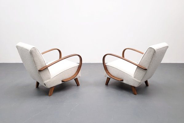 Bentwood Armchair in Ivory Premium Boucle by Jindrich Halabala, 1930-MTQ-2021932