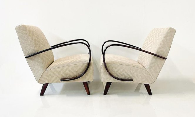 Bentwood Armchairs attributed to Jindrich Halabala, Czech Republic, 1940s, Set of 2-FGA-1704257