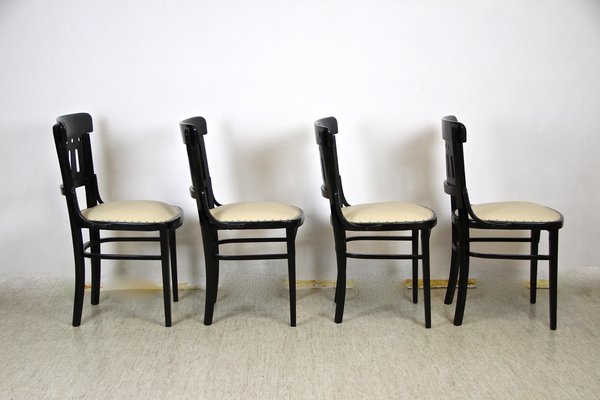 Bentwood Dining Table and Chairs by Otto Wagner for Thonet, Austria, 1910s, Set of 5-TQA-1322360