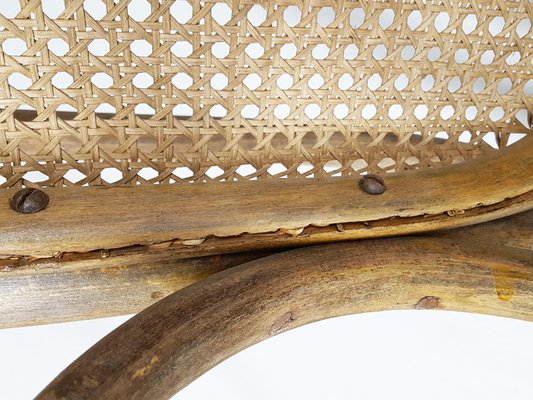 Bentwood Rocking Chair from Mundus, Hungary, 1900s-RD-1802061