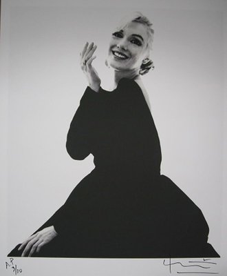 Bert stern Marilyn smiling at you in black dress 2008-ICD-696751