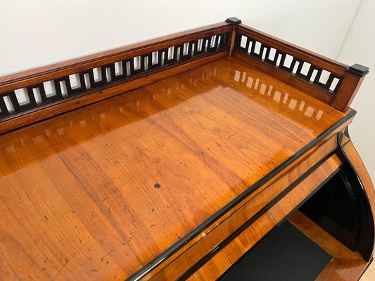 Biedermeier Roll-Top Desk in Cherry Veneer and Brass, 1820-NNB-2017624