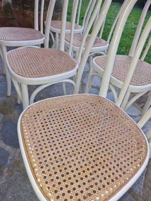 Bistro Chairs in White Painted Beech and Vienna Straw attributed to Michael Thonet, 1980s, Set of 8-EBW-2036243