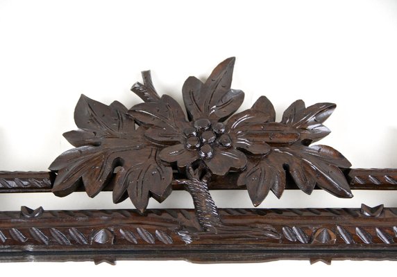 Black Forest Wall Mirror with Center Top Carving, Austria, 1890s-TQA-1322357