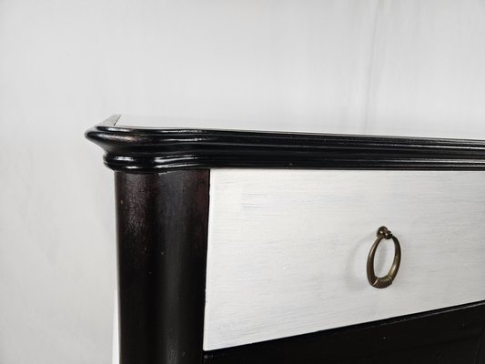 Black White Lacquered Chest with Glass Top and Brass Handles, 1960-ZUW-1798194