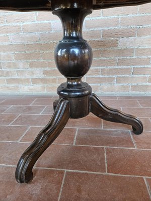 Blond Walnut Biscuit Table with Maple Inlays, Pink Maple and Mahogany, 1940s-ZUW-1799548