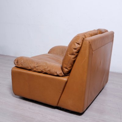 Bonheur Armchair in Leather Ammannati and Giampiero Vitelli for Brunati, 1970s-XSG-2040296