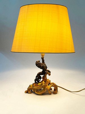 Bronze Lamp with Curled Leaf Gilded Base and Standing Lion-UCH-1226403