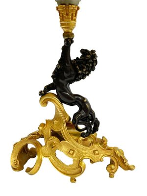 Bronze Lamp with Curled Leaf Gilded Base and Standing Lion-UCH-1226403