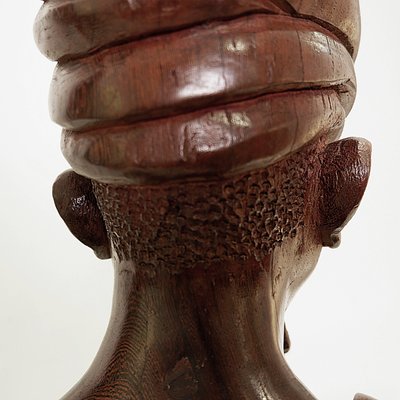 Brown Carved hardwood Bust-NYF-2018828