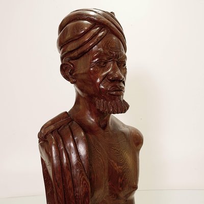 Brown Carved hardwood Bust-NYF-2018828