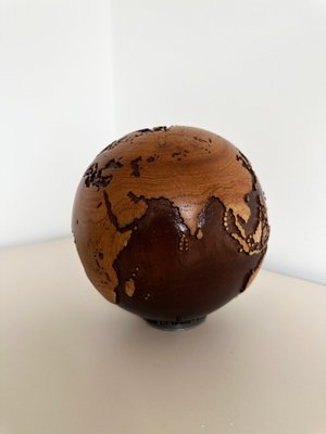 Bruno Helgen, Voyage, Walnut-MDB-1805078