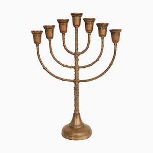 Brutalist Jewish Menorah-DEK-932479