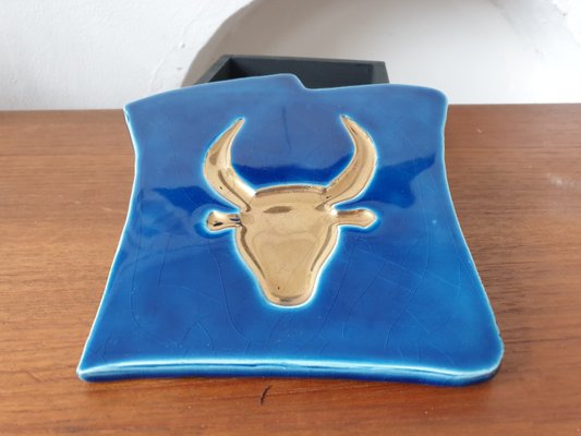 Bull Box from Mithé Espelt-AIU-1076391