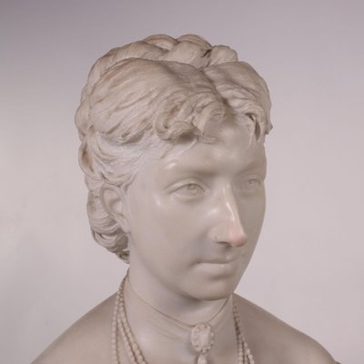 Bust of a Woman in White Carrara Marble, Italy, 19th Century-VMM-849090