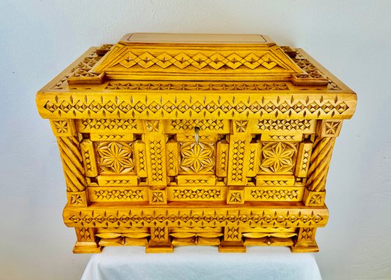 Carved Wooden Box Chest, 1988-ZDM-1765166