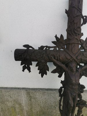 Cast-Iron Cross-GEL-1142491