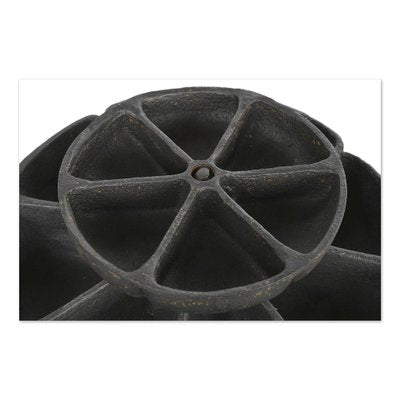 Cast Iron Shoemaker Tulip-NQ-1364133