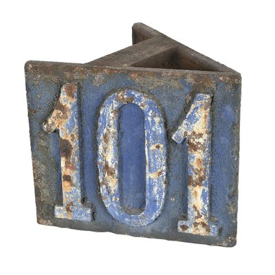 Cast Iron Street Number 101-NQ-1449271