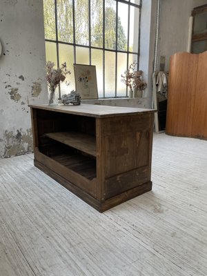 Central Shop Counter or Island in Walnut, 1890s-LCU-1406452