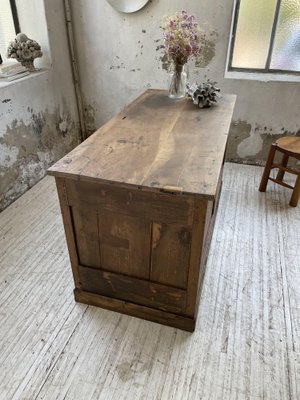 Central Shop Counter or Island in Walnut, 1890s-LCU-1406452