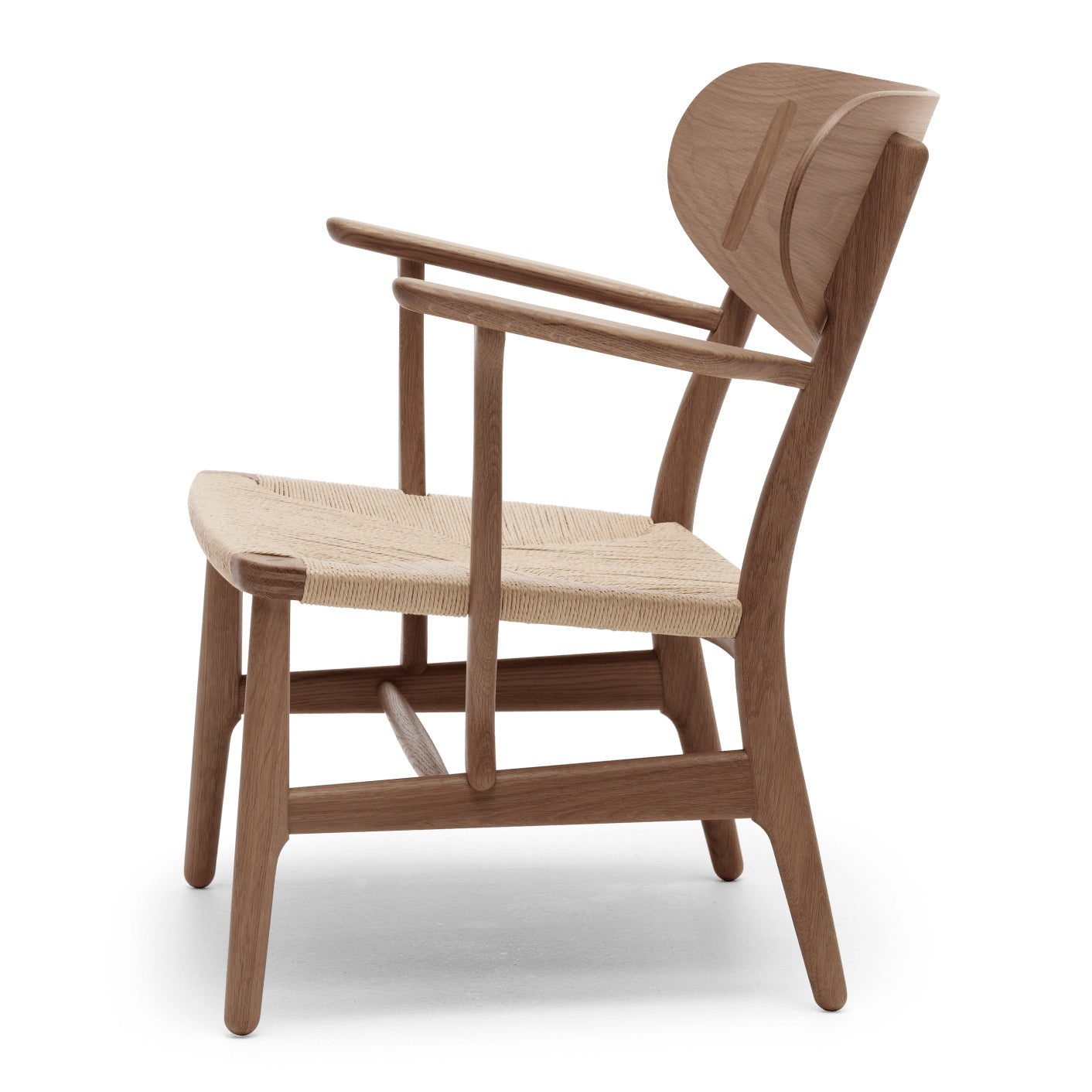 CH22 | Lounge Chair by Carl Hansen & Søn #Walnut/Oiled/Natural Paper Cord