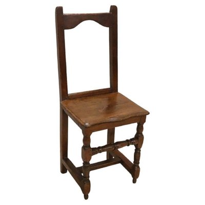 Chair in Walnut, 17th Century-DCO-1757167