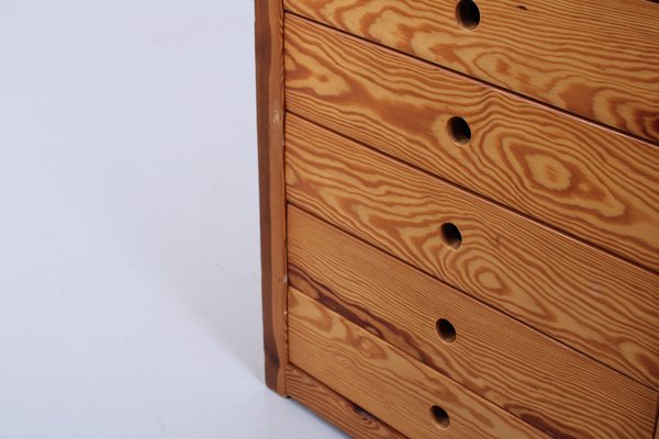 Chest of Drawers in Pinewood by Ate Van Apeldoorn for Houtwerk Hattem, 1960s-XT-1732078