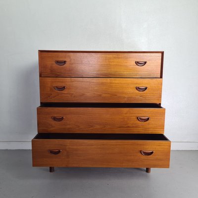 Chest of Drawers in Teak by Peter Hvidt & Orla Mølgaard-Nielsen for Søborg Møbelfabrik, 1950s-PRS-1133837