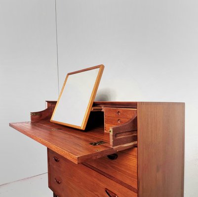 Chest of Drawers in Teak by Peter Hvidt & Orla Mølgaard-Nielsen for Søborg Møbelfabrik, 1950s-PRS-1133837