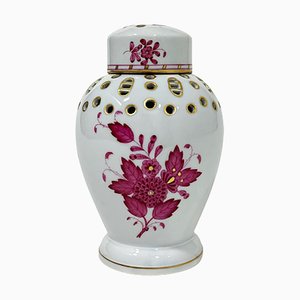 Chinese Bouquet Potpourri Lidded Vase in Porcelain, 1920-UCH-1224424