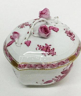 Chinese Bouquet Raspberry Porcelain Box, Dish and Cake Plate from Herend Hungary, Set of 3-UCH-1224480