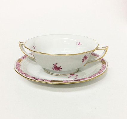 Chinese Bouquet Raspberry Porcelain Cream Soup Cups and Stands from Herend, Set of 16-UCH-1224481