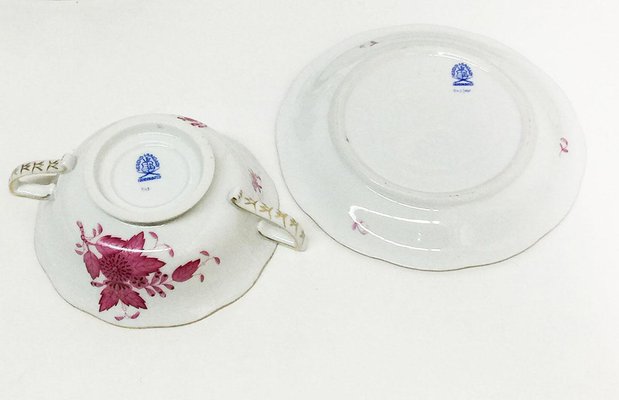 Chinese Bouquet Raspberry Porcelain Cream Soup Cups and Stands from Herend, Set of 16-UCH-1224481