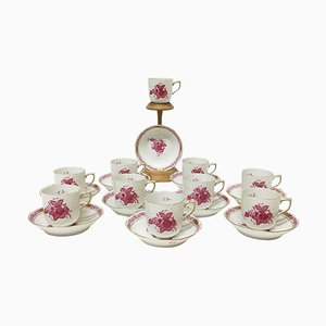 Chinese Bouquet Raspberry Porcelain Cups and Saucers from Herend Hungary, Set of 20-UCH-1224466