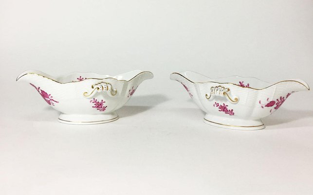 Chinese Bouquet Raspberry Porcelain Gravy Boats from Herend Hungary, Set of 2-UCH-1224464