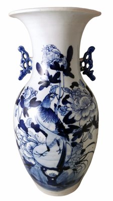 Chinese Porcelain Baluster Vase with Cobalt Blue Floral Decoration, 1888-QRS-1761540