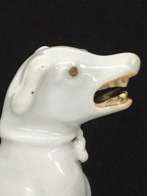 Chinese Porcelain Sitting Dog, Dehua, Qing Dynasty, Kangxi Era-UCH-1224684