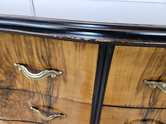 Chippendale Style Chest of Drawers in Burr Walnut and Blond Walnut with Glass Top, 1940-ZUW-2023430