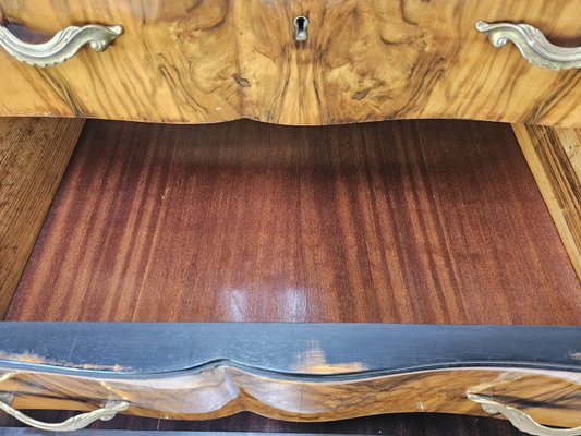 Chippendale Style Chest of Drawers in Burr Walnut and Blond Walnut with Glass Top, 1940-ZUW-2023430