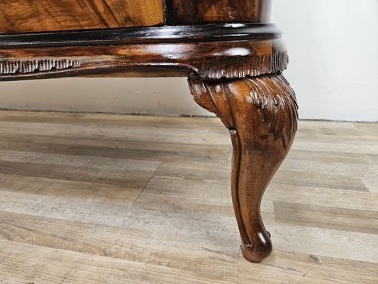 Chippendale Style Chest of Drawers in Burr Walnut and Blond Walnut with Glass Top, 1940-ZUW-2023430