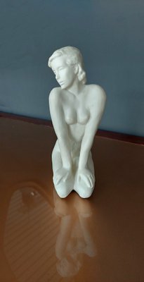 Classic Rose Collection Sitting Woman Figure by Lore Friedrich Gronau for Rosenthal, Germany-QZZ-1703386