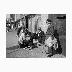 Claude Vesco, Shoe Shiner, Manhattan, New York, 1982, Photography-KHH-1321417