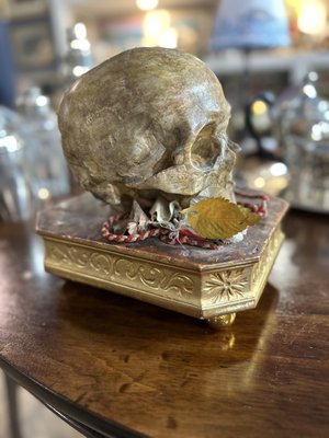 Collectible Memento Mori with Gilded Wooden Base, 1900s-UAI-2024516