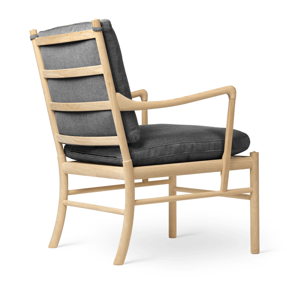 OW149 | Colonial Chair by Carl Hansen & Søn #Oak/Soaped/Fabric | Re-wool | 198