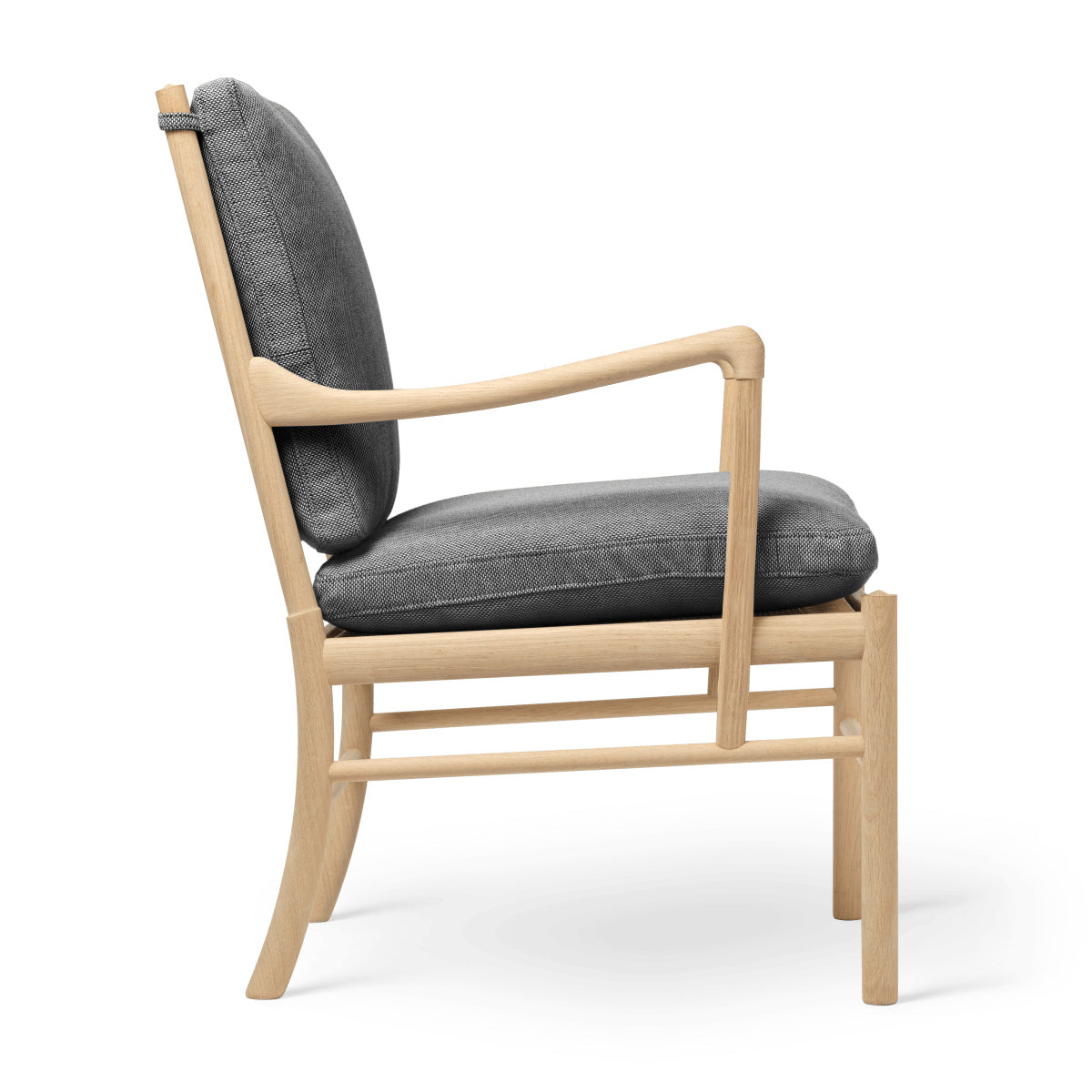 OW149 | Colonial Chair by Carl Hansen & Søn #Oak/Soaped/Fabric | Re-wool | 198